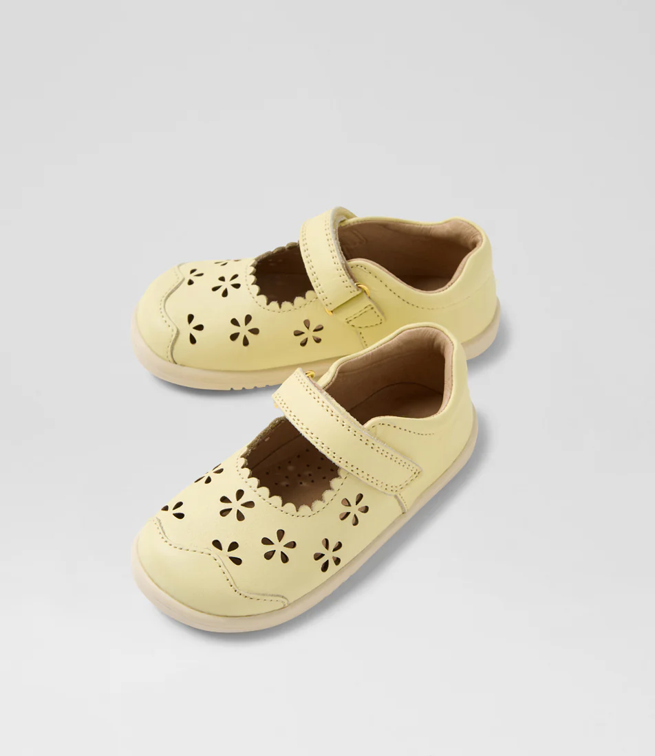 Heather - I-Walk - Wax Yellow - Image 5